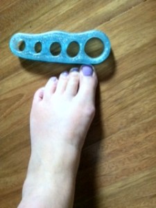 toe straightener